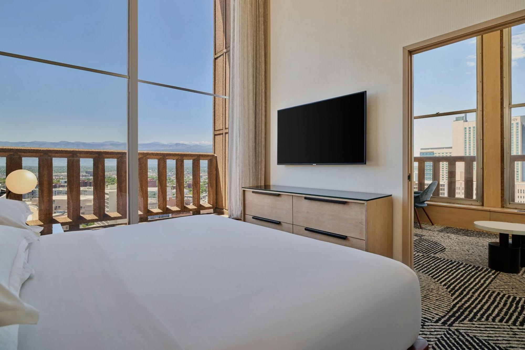Sheraton Denver Downtown Hotel Bagian luar foto
